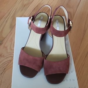 Geox woman sandal  suede